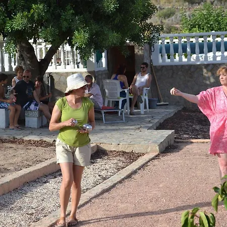 Bed and Breakfast La Huerta De *